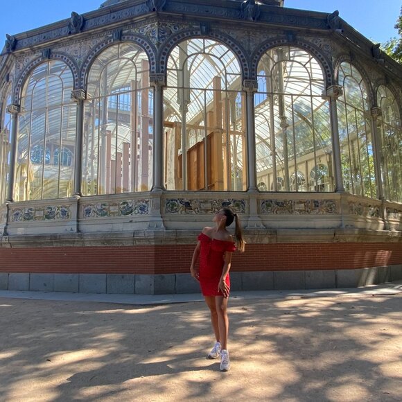 Meet your Posher, Colleen - Picture 3 of 4